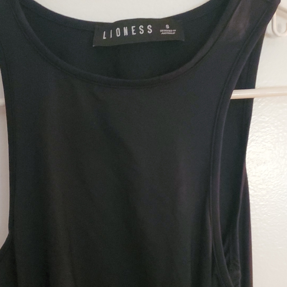 Lioness Designer Brand Black Ruched Tank Top With Ribbon Ties In Front And Back - Picture 3 of 8